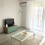 Turquoise Terrace Beachfront Sea View * Saranda