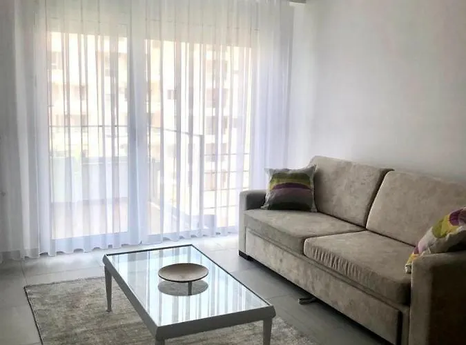 Turquoise Terrace In 公寓 *